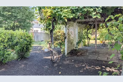 170 Selma Street, Cranston, RI 02920 - Photo 3