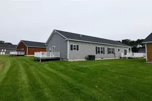 618 S Shore Village Blvd, South Kingstown, RI 02879 - Photo 11