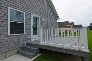 618 S Shore Village Blvd, South Kingstown, RI 02879 - Photo 5