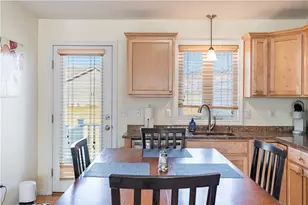 27 Streamview Dr, Cumberland, RI 02864 - Photo 7