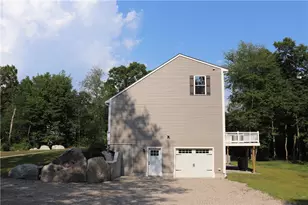 35 Glendale Rd, Tiverton, RI 02787 - Photo 3