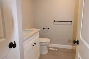 37 Glendale Rd, Tiverton, RI 02787 - Photo 15