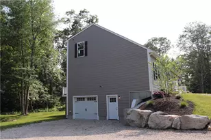 37 Glendale Rd, Tiverton, RI 02787 - Photo 5