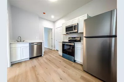 99 Walnut Street #1B, East Providence, RI 02914 - Photo 5