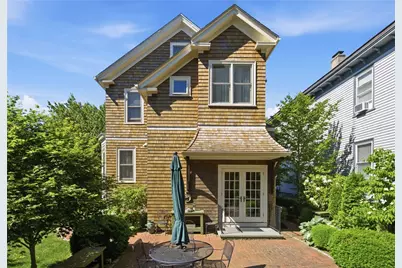 6 Brooks Avenue, Newport, RI 02840 - Photo 31
