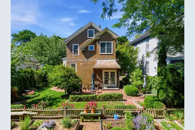 6 Brooks Avenue, Newport, RI 02840 - Photo 33