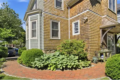 6 Brooks Avenue, Newport, RI 02840 - Photo 39