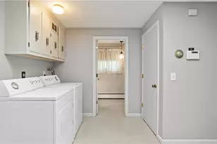 20 Oak Dell Cir, East Greenwich, RI 02818 - Photo 35