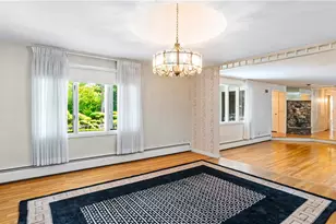 20 Oak Dell Cir, East Greenwich, RI 02818 - Photo 11