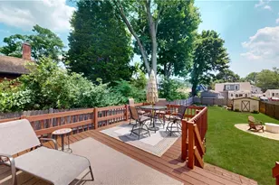 32 S Fair St, Warwick, RI 02888 - Photo 27