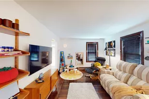 32 S Fair St, Warwick, RI 02888 - Photo 7