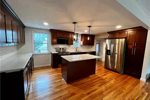 426 Arnold Rd, Coventry, RI 02816 - Photo 7