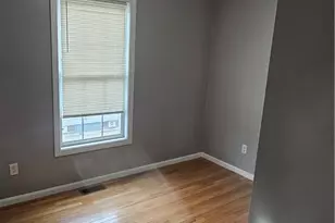 80 Unit St, Providence, RI 02909 - Photo 9