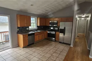 80 Unit St, Providence, RI 02909 - Photo 7