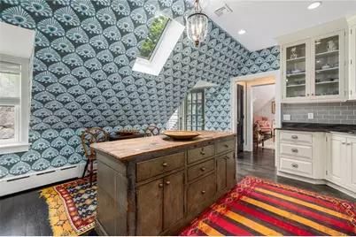 33 Beacon Hill Road, Newport, RI 02840 - Photo 13