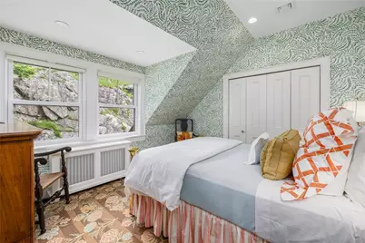 33 Beacon Hill Road, Newport, RI 02840 - Photo 19