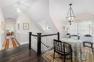 33 Beacon Hill Rd, Newport, RI 02840 - Photo 7