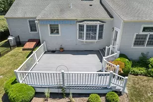180 Poppasquash Rd, Bristol, RI 02809 - Photo 25