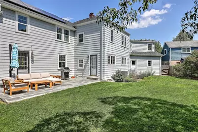 129 Fosdyke Street, Providence, RI 02906 - Photo 39