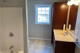 500 Mendon Rd, Cumberland, RI 02864 - Photo 7