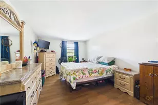200 Woodlawn Ave, North Providence, RI 02904 - Photo 15