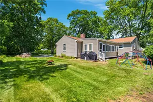 1 Teakwood Dr, Cumberland, RI 02864 - Photo 43