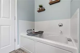 223 Rodman St, South Kingstown, RI 02879 - Photo 23