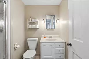 131 Taylor Rd, Portsmouth, RI 02871 - Photo 27