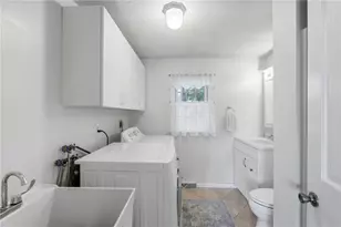 131 Taylor Rd, Portsmouth, RI 02871 - Photo 29