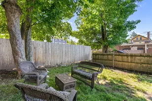 60 Bainbridge Ave, Providence, RI 02909 - Photo 31