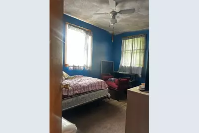 73 Benedict Street, Providence, RI 02907 - Photo 19