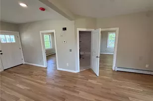 63 Shore Rd, East Providence, RI 02915 - Photo 13