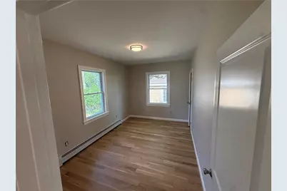 63 Oak Avenue, East Providence, RI 02915 - Photo 9