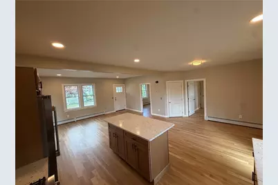 63 Oak Avenue, East Providence, RI 02915 - Photo 19