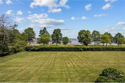 1 Harbor View Drive, Newport, RI 02840 - Photo 5