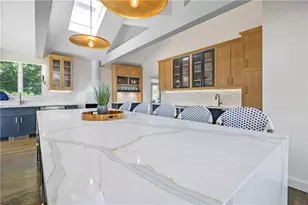 1 Harbor View Dr, Newport, RI 02840 - Photo 9