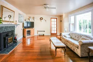 29 Dean Ave, Johnston, RI 02919 - Photo 13