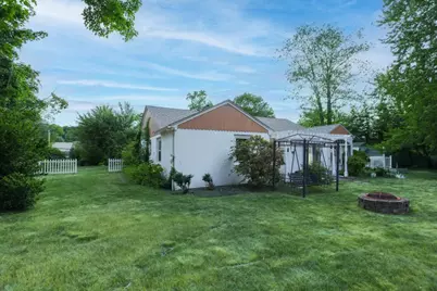 29 Dean Avenue, Johnston, RI 02919 - Photo 47