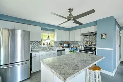 141 Cornell Street, Cranston, RI 02920 - Photo 15