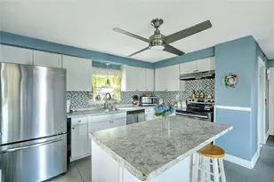 141 Cornell St, Cranston, RI 02920 - Photo 15