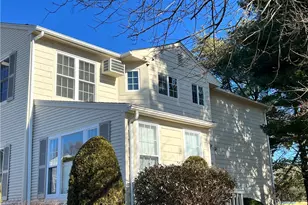 29 Swan Ct, North Providence, RI 02904 - Photo 3