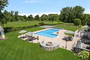 279 Alpine Estates Dr, Cranston, RI 02921 - Photo 11