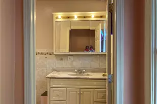 394 Great Rd, Lincoln, RI 02865 - Photo 11