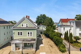 11 Sisson St, Pawtucket, RI 02860 - Photo 1