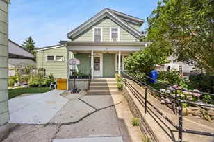 11 Sisson St, Pawtucket, RI 02860 - Photo 3