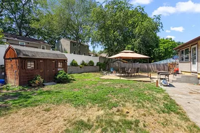88 Keeley Avenue, Warwick, RI 02886 - Photo 3