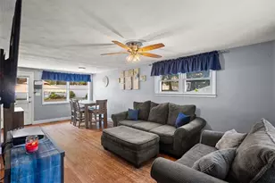 88 Keeley Ave, Warwick, RI 02886 - Photo 3