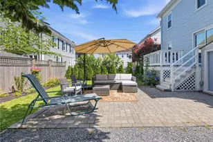 5 Byrnes St, Newport, RI 02840 - Photo 13