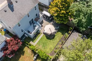 5 Byrnes St, Newport, RI 02840 - Photo 11
