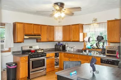 27 Elder Street, Pawtucket, RI 02860 - Photo 15